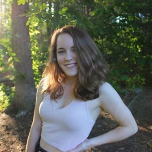 Meet your Posher, Caitlyn